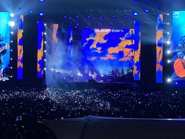 高性能性價音響租賃設備助力演出舞臺