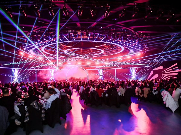 2020年太平鳥年會燈光租賃案例