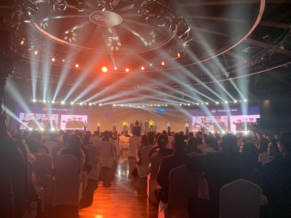 太平鳥“共筑太平”警企共建活動啟動儀式燈光租賃成功案例