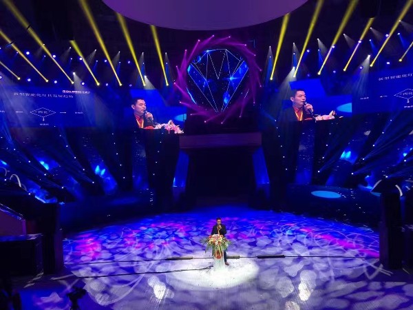 如何才能享受經(jīng)濟(jì)實(shí)惠的燈光音響租賃使用體驗(yàn)