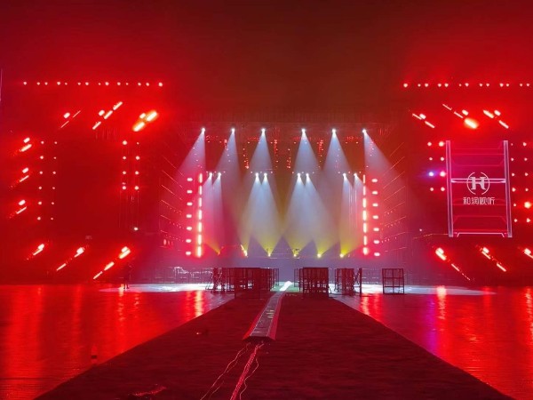 舞臺演出想精確定位預算得知