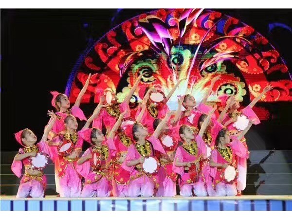 “六一”文藝匯演寧波燈光租賃