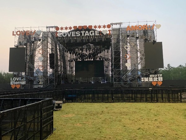 鑫禾舞美洞悉客戶需求配置合適的設(shè)備