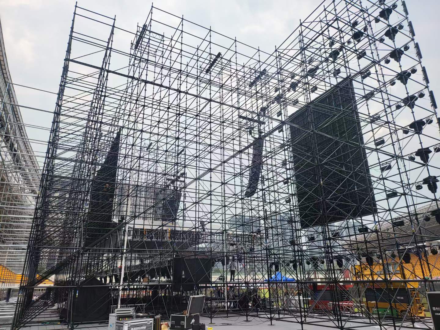 舞臺設備租賃做好哪三點方能未雨綢繆確保圓滿