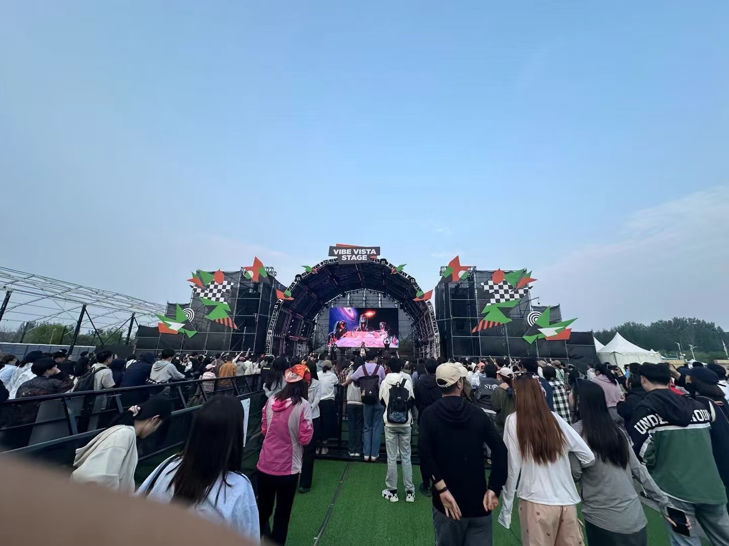 什么樣的寧波燈光租賃公司值得你選擇