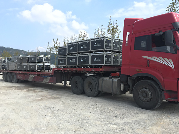 舞臺設(shè)備租賃，鑫禾舞美教你企業(yè)年會活動策劃的四要素！