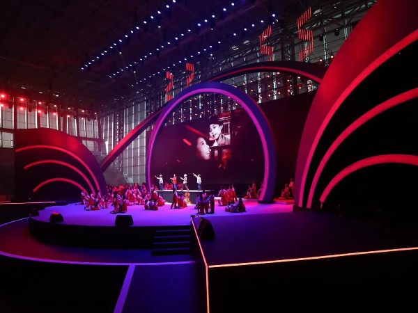 創(chuàng)意舞臺搭建結(jié)構(gòu)安全技術(shù)出眾服務(wù)商1