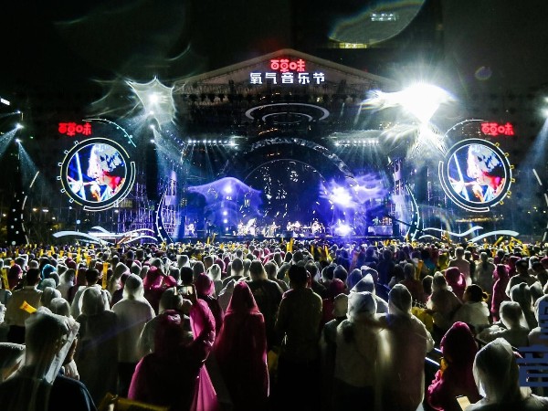 寧波LED顯示屏如何創(chuàng)造出舞臺最大價值?