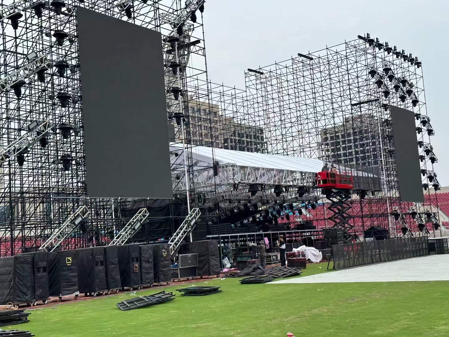 舞臺設備租賃做好哪三點方能未雨綢繆確保圓滿