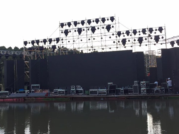 寧波那里有租舞臺？