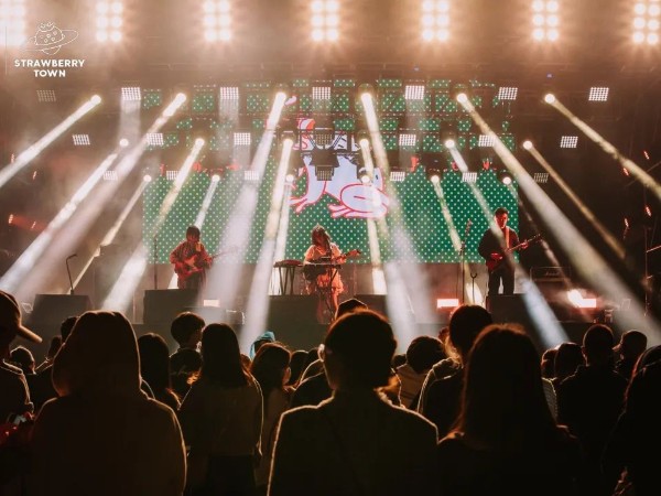 能滿足廣大用戶需求的是一家怎樣的燈光租賃公司